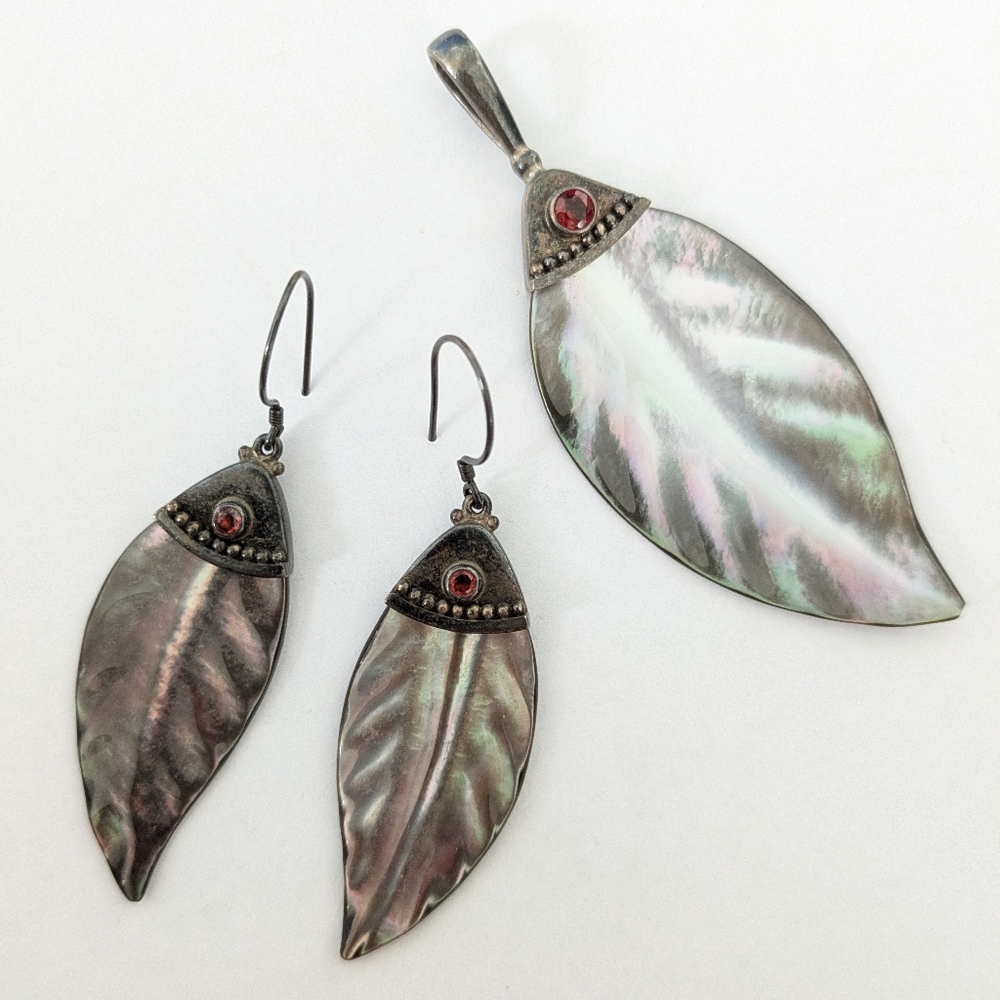 Elegant Silver Leaf Jewelry Set